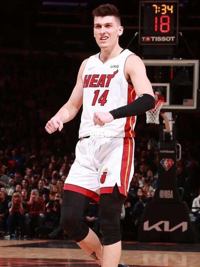 能不能看全 能不能看全