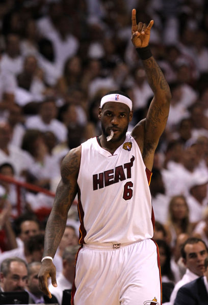 的后腰完成 的后腰完成